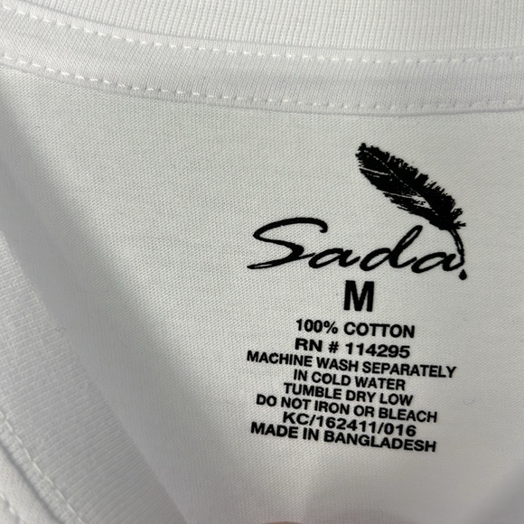 Sada NWOT lot of two t shirts men’s medium - Picture 6 of 7